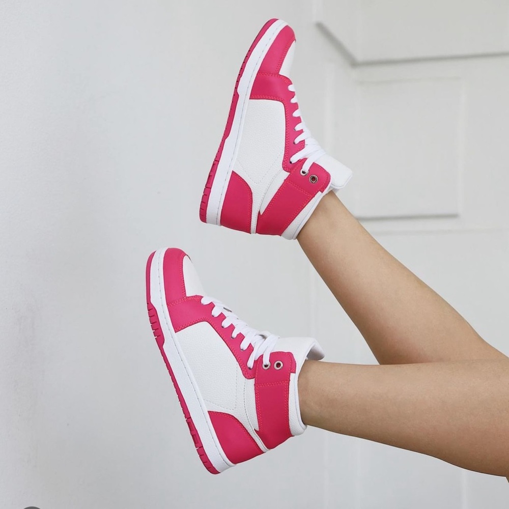 Shoe Dazzle high top sneakers, pink, white, 6,5